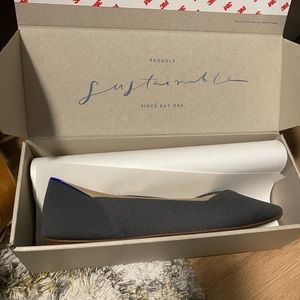 Rothy’s The Point in Pebble Grey